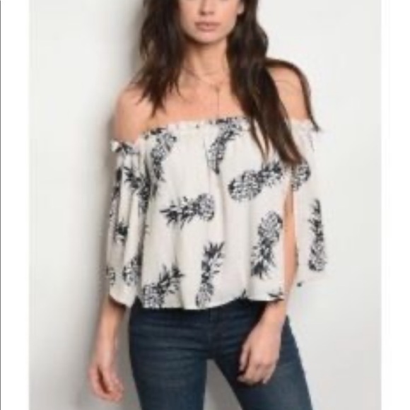 Pineapple Print Off Shoulder Blouse - Picture 3 of 12
